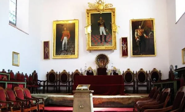 Bolivia: La dualidad de su capital y su rica historia política