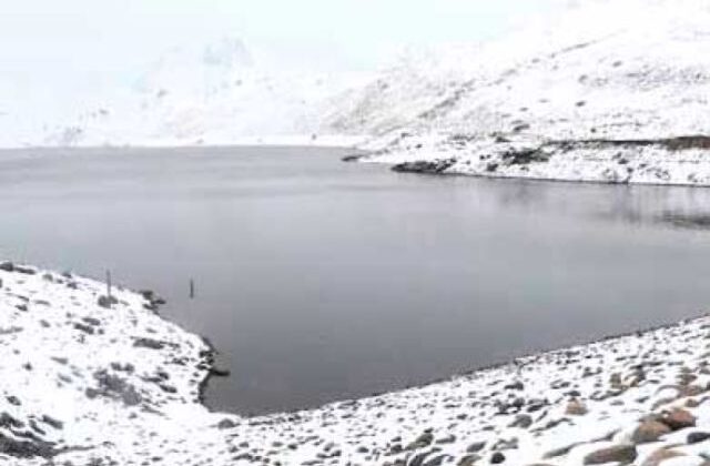 Nevadas en Kari Kari favorecen la recarga de lagunas en Potosí