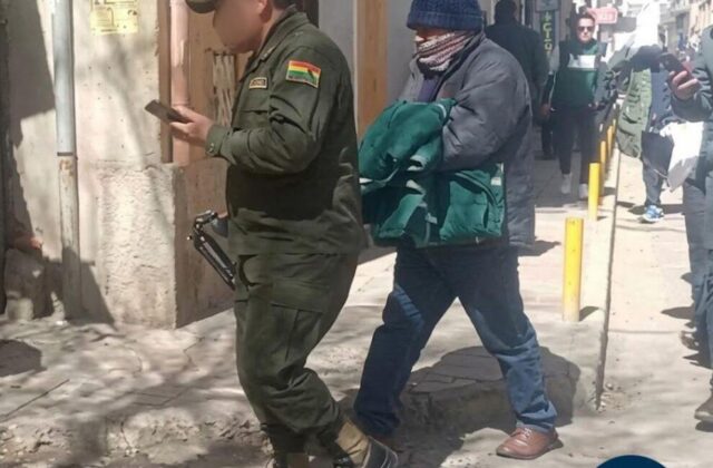 Detenido en Oruro un hombre acusado de estafa múltiple tras regresar de Chile