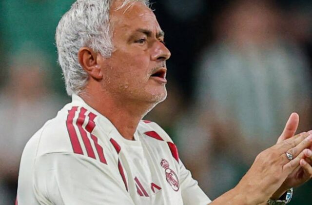 Mourinho vuelve al Bernabéu tras 13 años y minimiza su regreso
