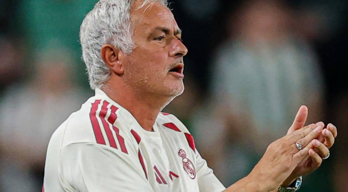 Mourinho vuelve al Bernabéu tras 13 años y minimiza su regreso