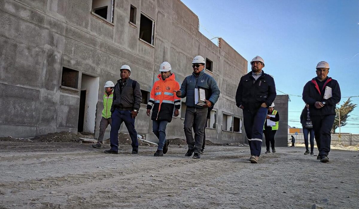Progreso del Hospital Isaías en Oruro: Más Personal y Control Constante