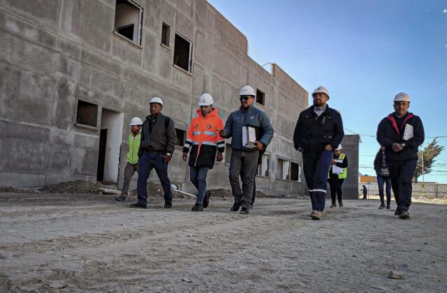 Progreso del Hospital Isaías en Oruro: Más Personal y Control Constante
