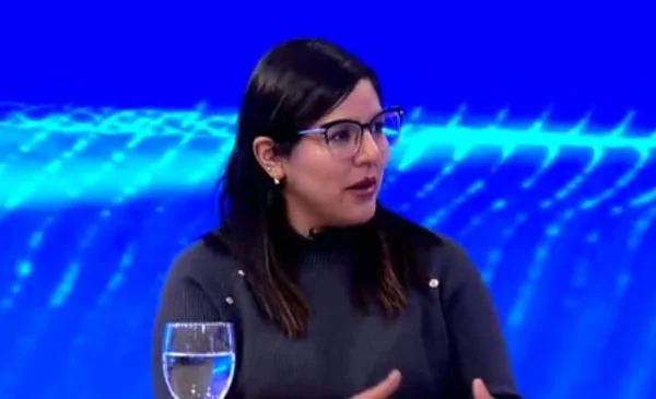 Lissa Claros demanda investigación sobre pagos sospechosos a parlamentarios