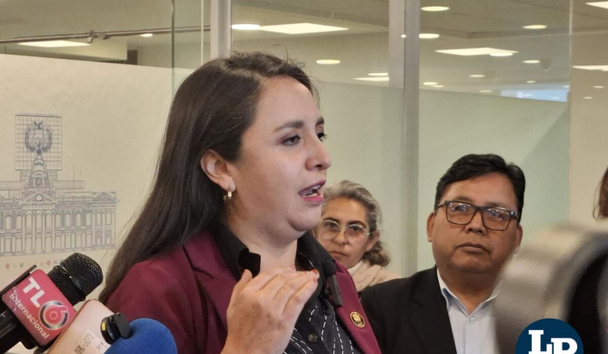 Propuesta para descentralizar matrículas profesionales en el sector salud