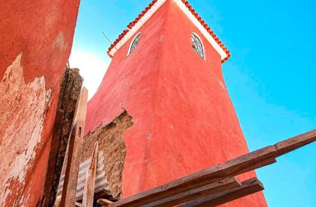Inspección de la Torre de Santa Bárbara en Potosí revela preocupaciones estructurales