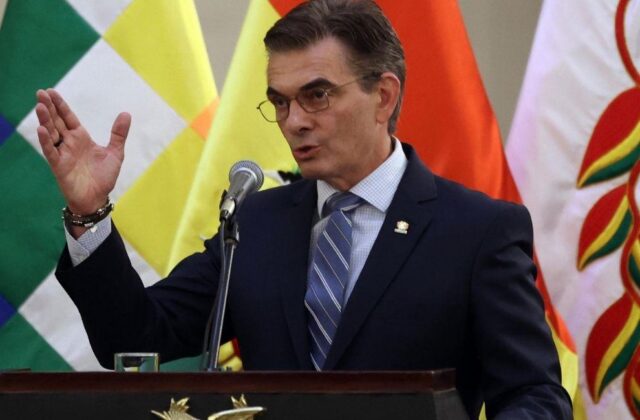 Rodrigo Paz asegura transparencia en acuerdo con el FMI