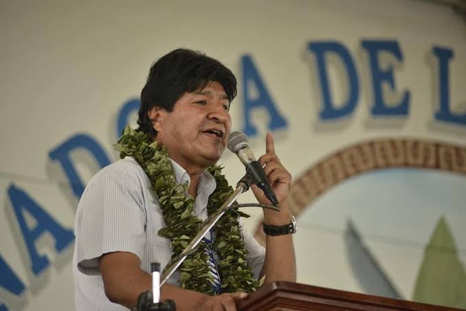 Evo Morales critica la posible privatización de recursos naturales