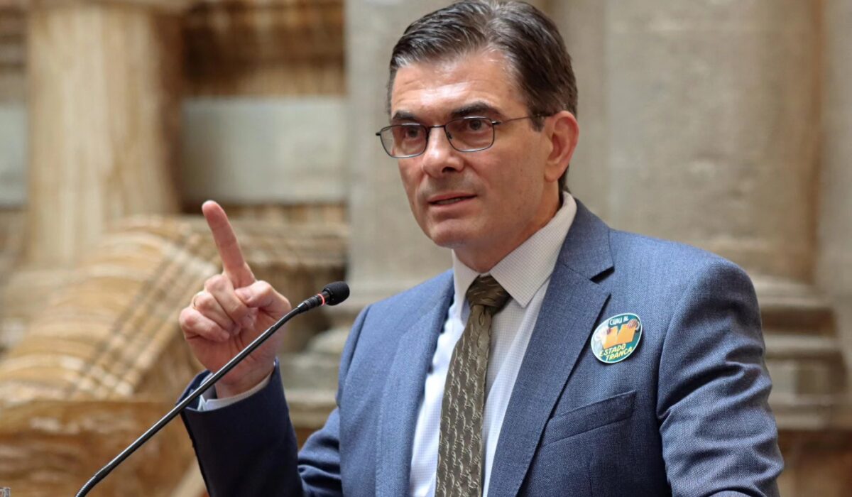El Decreto Supremo 5693 y su impacto en el sistema financiero