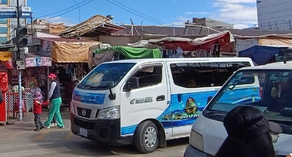 Transportistas de Oruro se preparan para marcha contra aumento de diésel