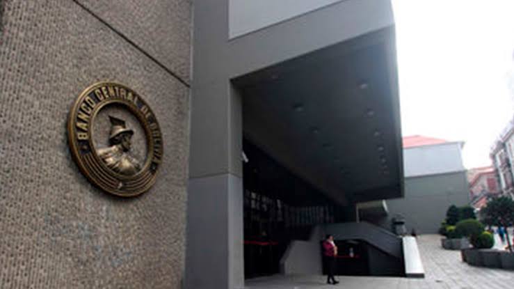 BCB detiene temporalmente la adquisición de dólares tras alcanzar reservas de US$1.000 millones