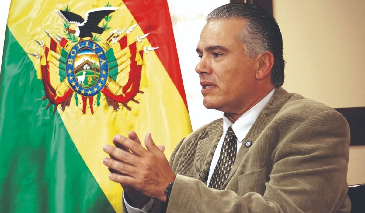 Justiniano insta a Evo Morales a respetar la ley