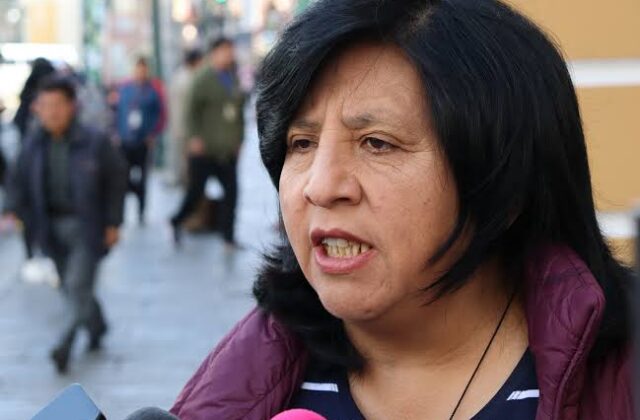 Claudia Bilbao desmiente la relación de explosiones en Viacha con armamento estadounidense