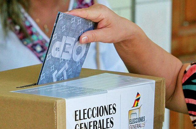 OEP ESTABLECE MEDIDAS PARA MEJORAR EL CONTROL DE AFILIACIONES POLÍTICAS