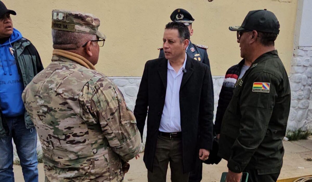 Vicepresidente Lara exige justicia tras explosiones en Viacha
