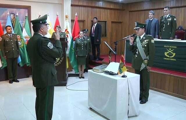 Lucio Jiménez Vargas se convierte en el nuevo Inspector General de la Policía Boliviana
