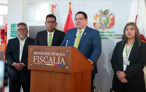 El fiscal Mariaca defiende la continuidad de investigaciones pese a presión internacional