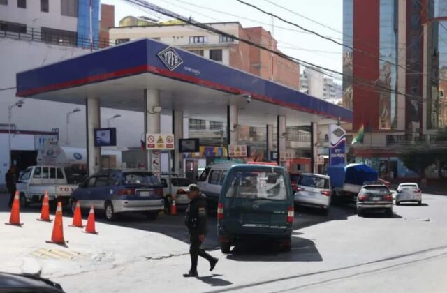 Cívicos demandan claridad sobre irregularidades en la ANH y YPFB