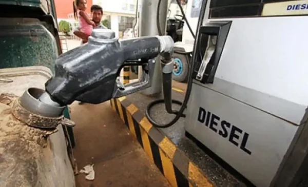 Disminución del precio del diésel importado a Bs 16,50 por litro