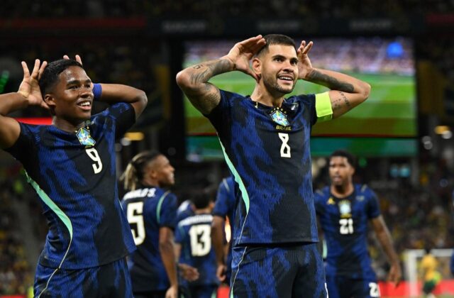 Brasil logra una victoria emocionante ante Australia por 4-2