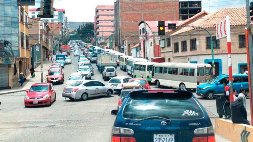 Movilizaciones de transportistas en Potosí ante escasez de combustible