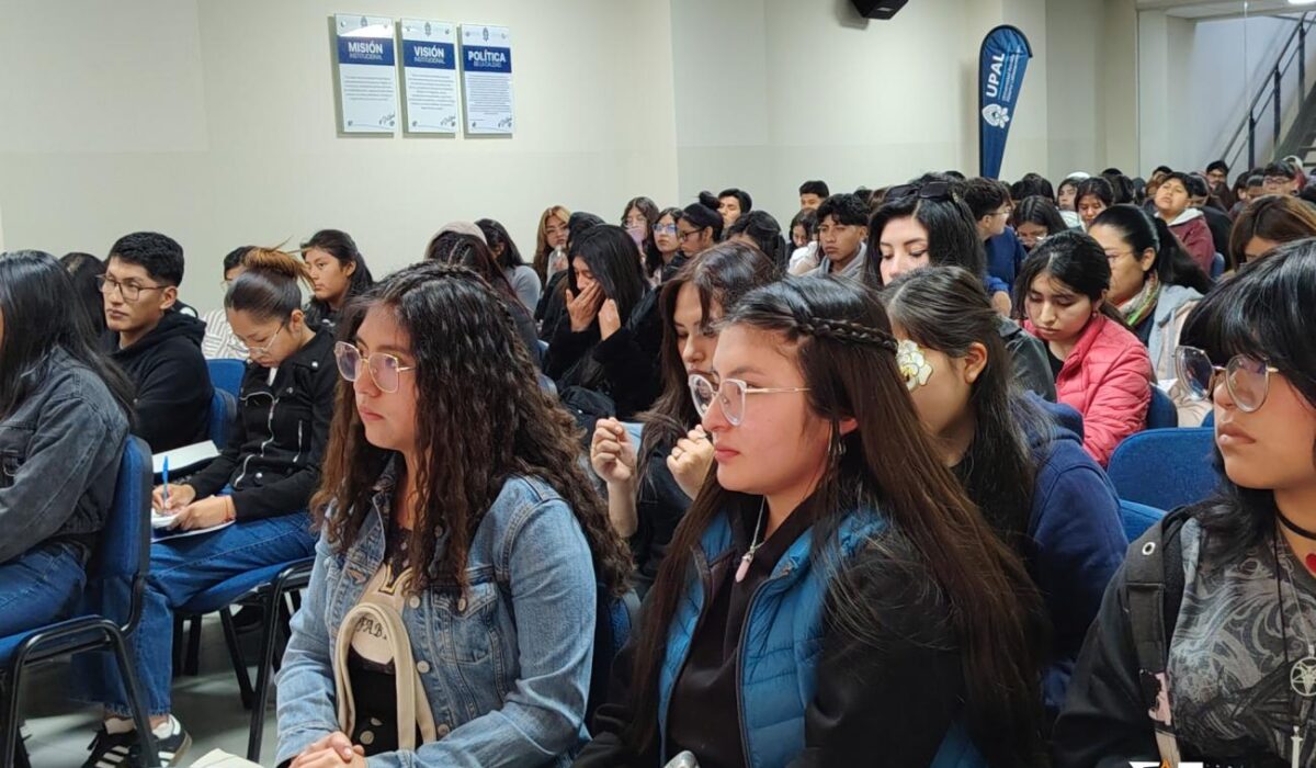 Congreso Nacional de Fisioterapia en Oruro impulsa la innovación en rehabilitación