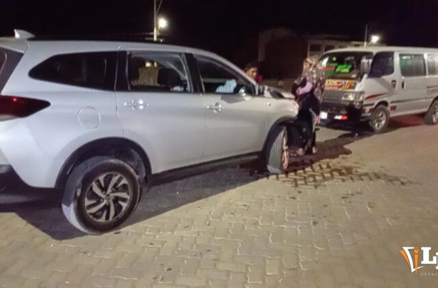 Accidente de tránsito en Oruro: joven ebrio colisiona con minibús cercano al aeropuerto