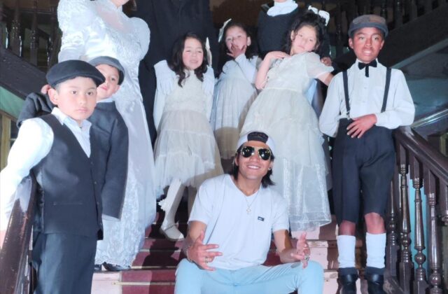 Reviviendo a Simón I. Patiño a través del teatro inmersivo
