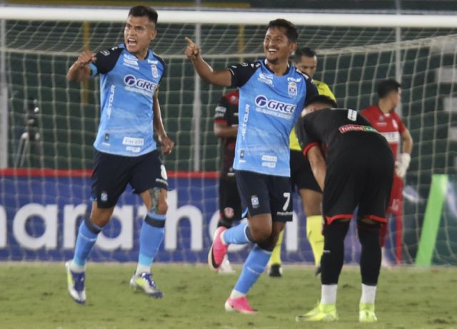 Blooming empata en casa ante FC Universitario