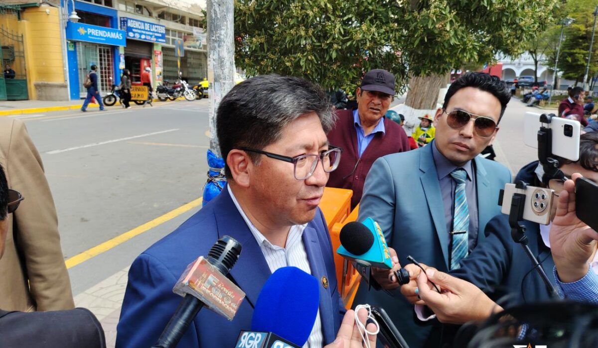 Brigada Parlamentaria y Comité Cívico plantean necesidad de diálogo sobre el Carnaval de Oruro