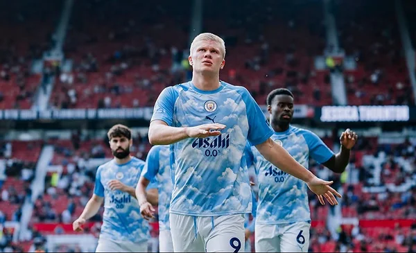 Error del VAR en el gol de Haaland causa controversia en el derbi de Manchester