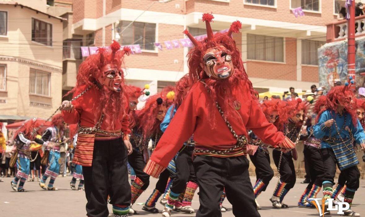 67 unidades educativas se preparan para el VISO 2026 en Oruro