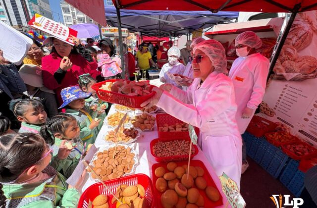 Feria de degustación del alimento escolar busca mejorar la elección de productos en Oruro