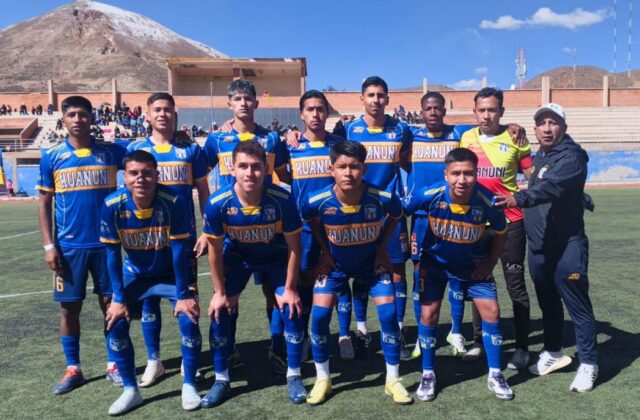 EM Huanuni avanza a octavos de final tras gran victoria