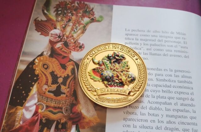 Medallas conmemorativas destacan la riqueza del folklore boliviano