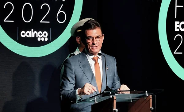 El futuro gubernamental en juego ante el desabastecimiento de combustibles