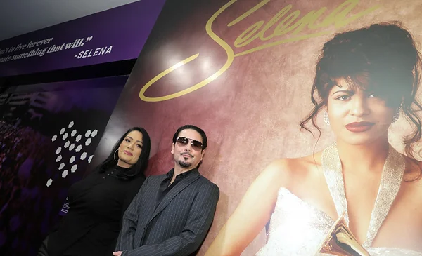 Conflicto familiar por las regalías de Selena: demanda entre A.B. y Suzette Quintanilla