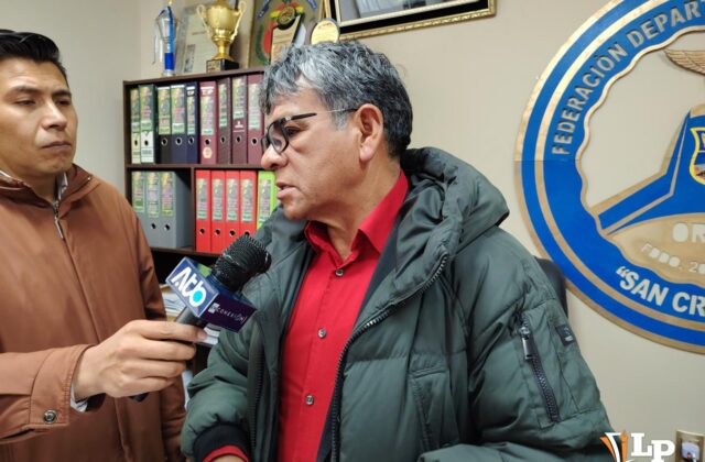 Transportistas de Oruro planean acciones de protesta por falta de combustible