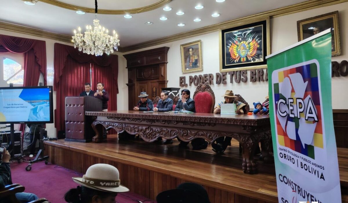 Oruro se suma al debate sobre la nueva ley del litio