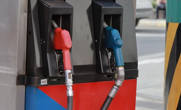 La subvención a la gasolina se mantiene, asegura el ministro Blanco