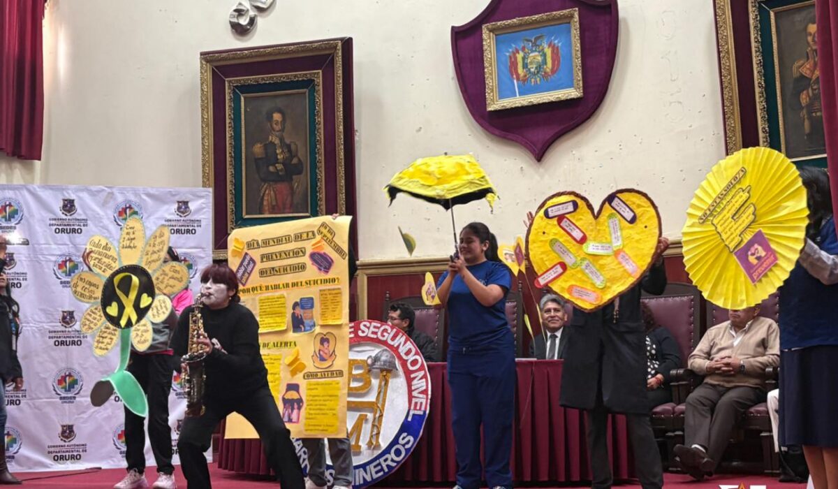 Iniciativa ‘Mi cuerpo, mi decisión’ promueve la salud juvenil en Oruro