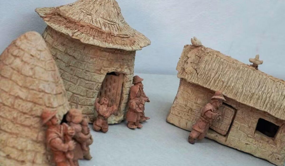Natalio Zambrana Cari presenta su exposición ‘Retrospectiva’ en Oruro