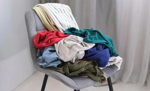 Acumulación de ropa: ¿desorden o necesidad práctica?