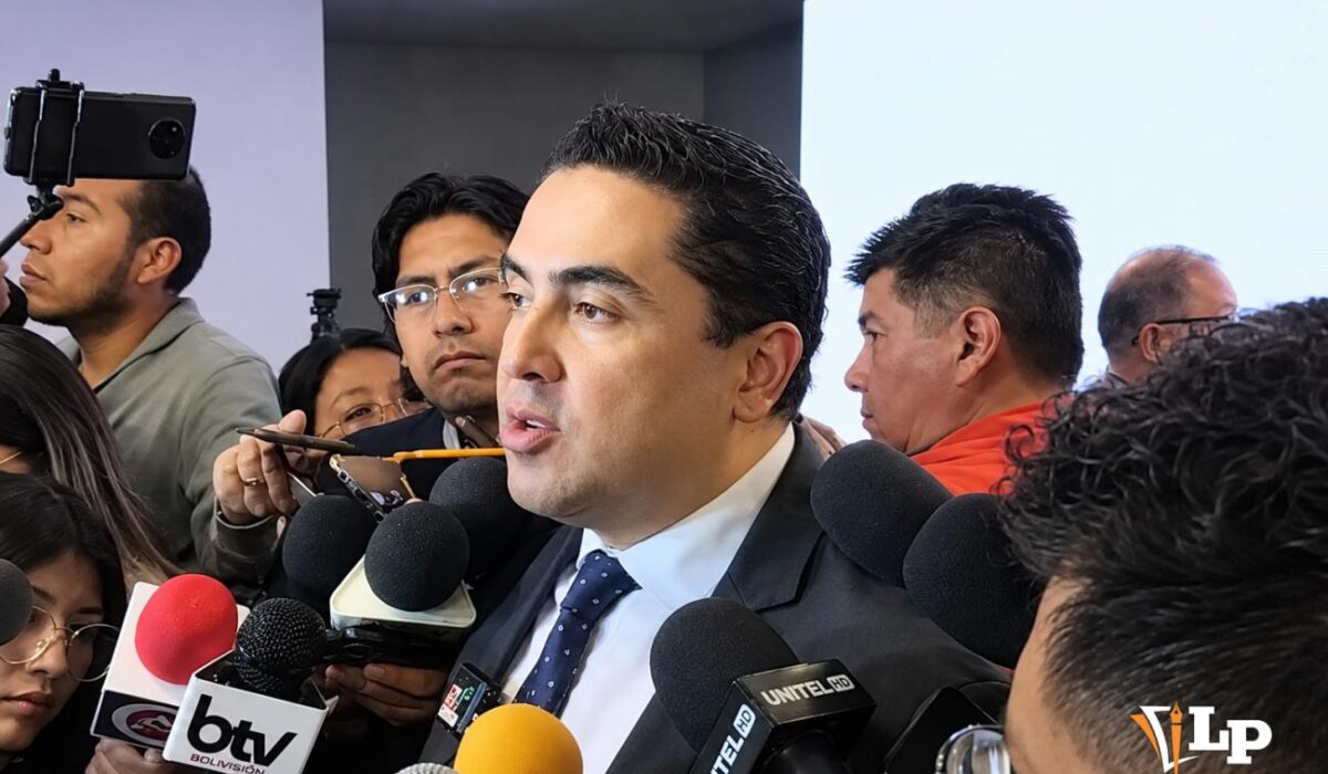 El Gobierno Garantiza la Viabilidad de Empresas Estatales Sin Privatización