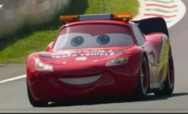 Rayo McQueen deleita en el Gran Premio de Italia
