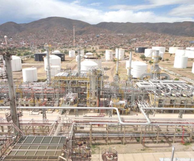Reactivación de las refinerías Gualberto Villarroel y Guillermo Elder Bell para producción de combustibles