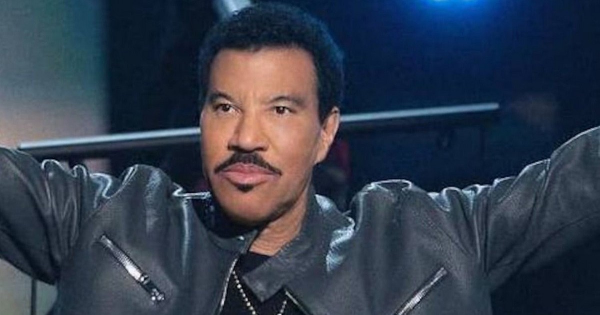 Lionel Richie se recupera y deja el hospital tras chequeo cardíaco