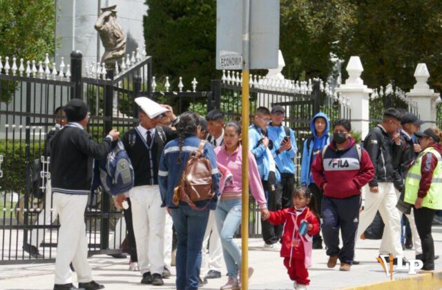 Oruro vuelve al horario escolar habitual desde el 7 de septiembre