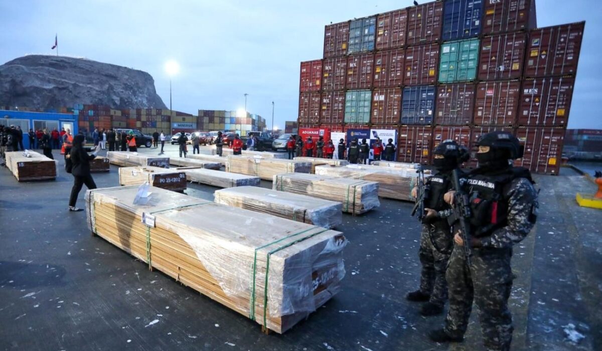 Tuto Quiroga demanda aclaraciones a Chile por el escándalo de las "narcomaderas"