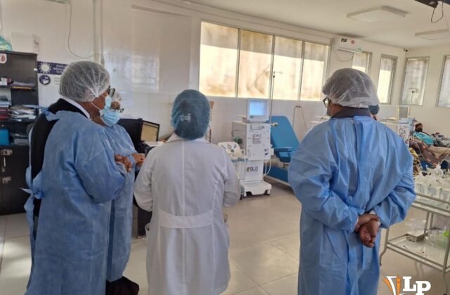 Críticas al presupuesto municipal para hemodiálisis en Oruro